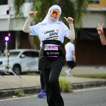 Runner Photo 7918441