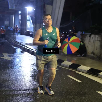 Runner Photo 7918454