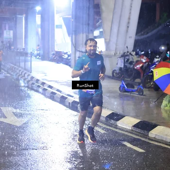 Runner Photo 7918462