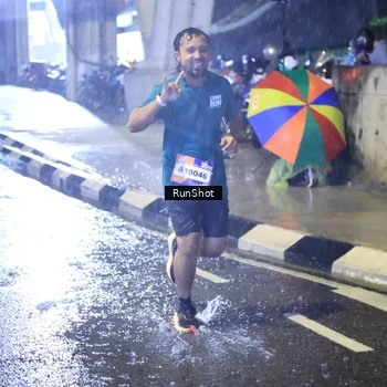 Runner Photo 7918486