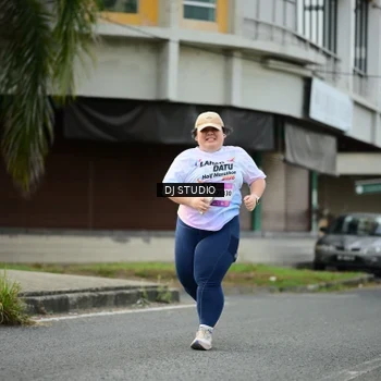 Runner Photo 7918500