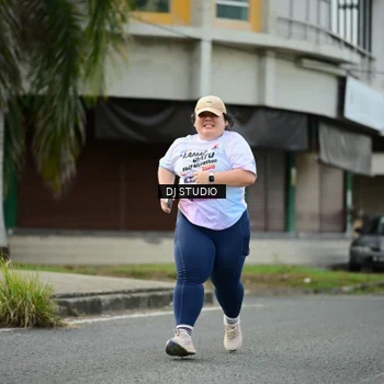 Runner Photo 7918504