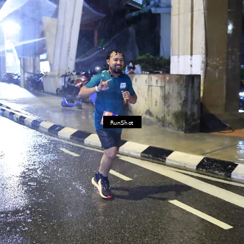 Runner Photo 7918509