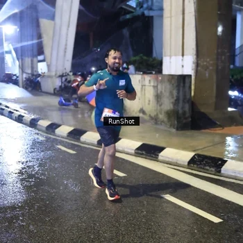 Runner Photo 7918510