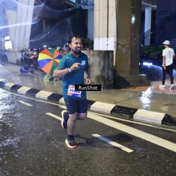 Runner Photo 7918518