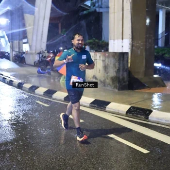 Runner Photo 7918526