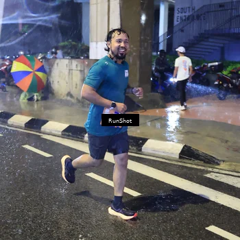Runner Photo 7918529