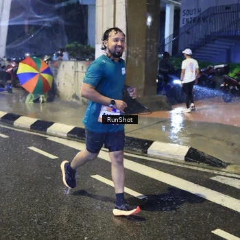 Runner Photo 7918531