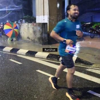 Runner Photo 7918536
