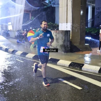 Runner Photo 7918545