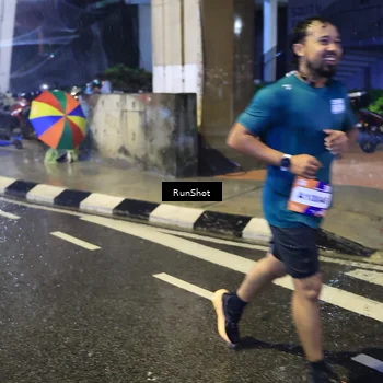 Runner Photo 7918552