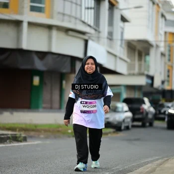 Runner Photo 7918574
