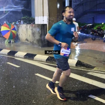 Runner Photo 7918575