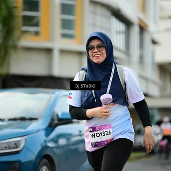 Runner Photo 7918663