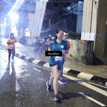 Runner Photo 7918672