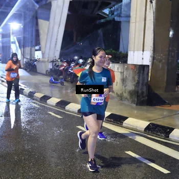 Runner Photo 7918674