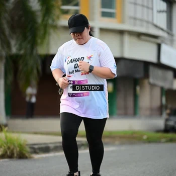 Runner Photo 7918680