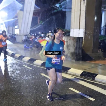 Runner Photo 7918682