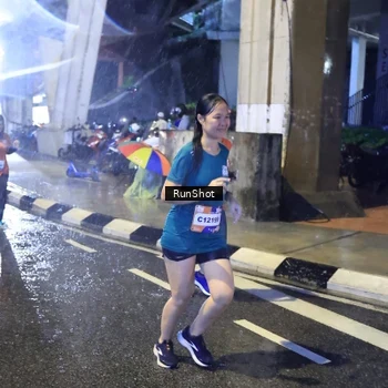 Runner Photo 7918686