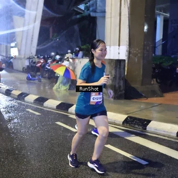 Runner Photo 7918688