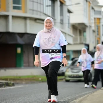 Runner Photo 7918691