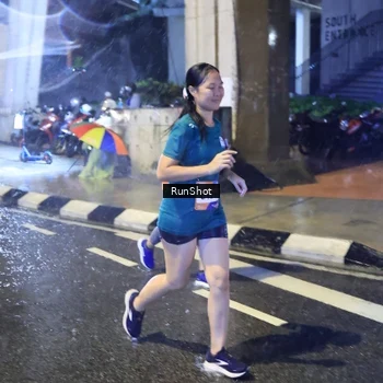 Runner Photo 7918694