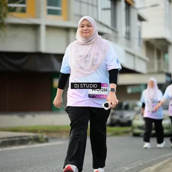 Runner Photo 7918698