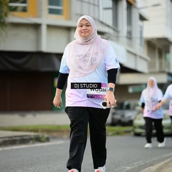 Runner Photo 7918699