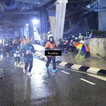 Runner Photo 7918715