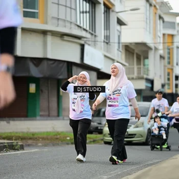 Runner Photo 7918719