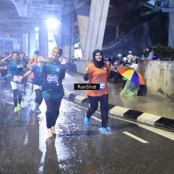 Runner Photo 7918731