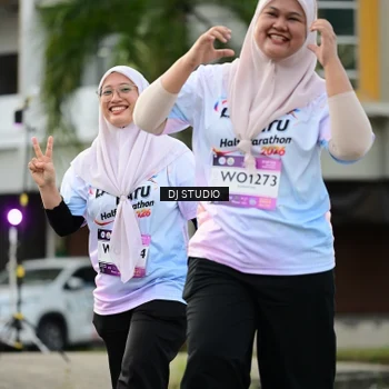 Runner Photo 7918738