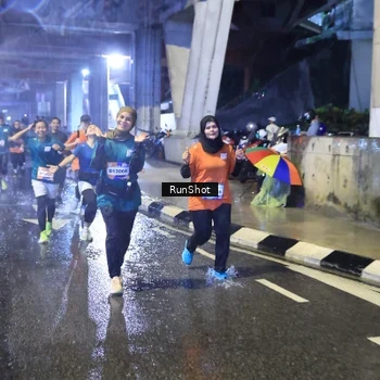 Runner Photo 7918739