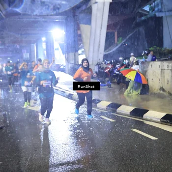 Runner Photo 7918750