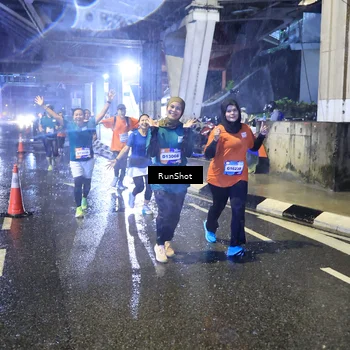 Runner Photo 7918757