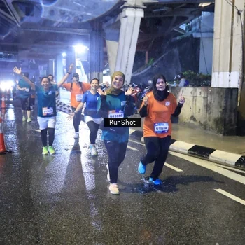 Runner Photo 7918759
