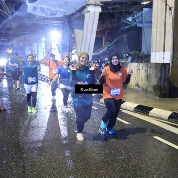 Runner Photo 7918766