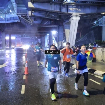 Runner Photo 7918790