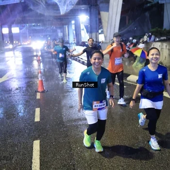 Runner Photo 7918792