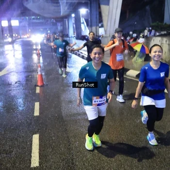 Runner Photo 7918794