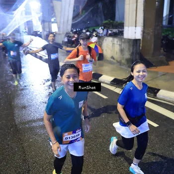 Runner Photo 7918800