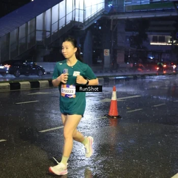Runner Photo 7918801
