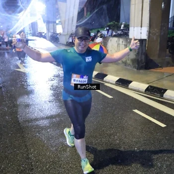 Runner Photo 7918835