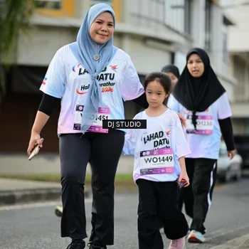 Runner Photo 7918841