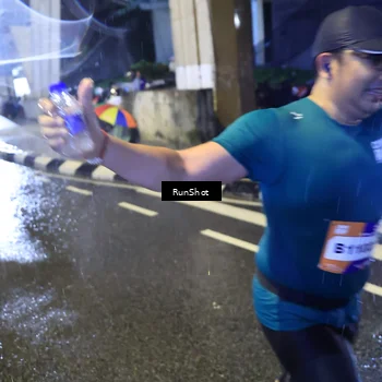 Runner Photo 7918852