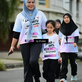 Runner Photo 7918854