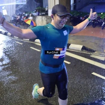 Runner Photo 7918856
