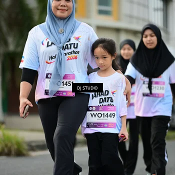 Runner Photo 7918869