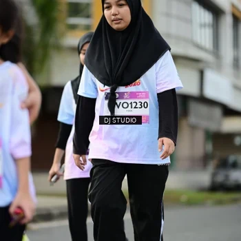 Runner Photo 7918884
