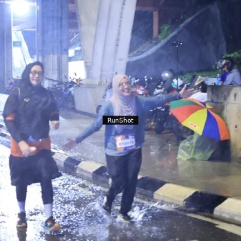 Runner Photo 7918887